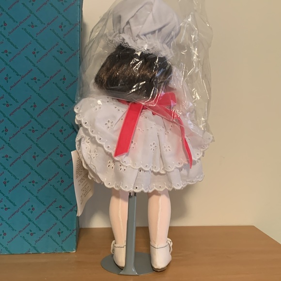 Vintage MADAME ALEXANDER DEGAS DOLL IN BOX - Picture 3 of 5